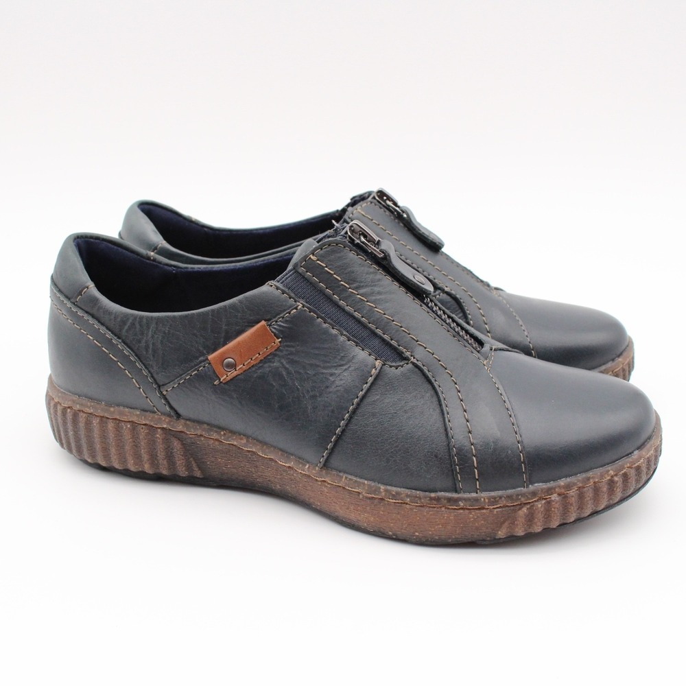 Clarks Magnolia Zip Womens Size 7.5M Navy Blue Leather Zip Loafers Shoes